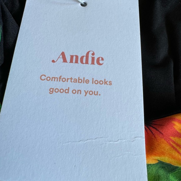 Andie Swim floral swimsuit NWT - Picture 3 of 7